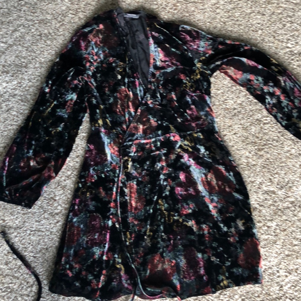 Zara velvet wrap dress S